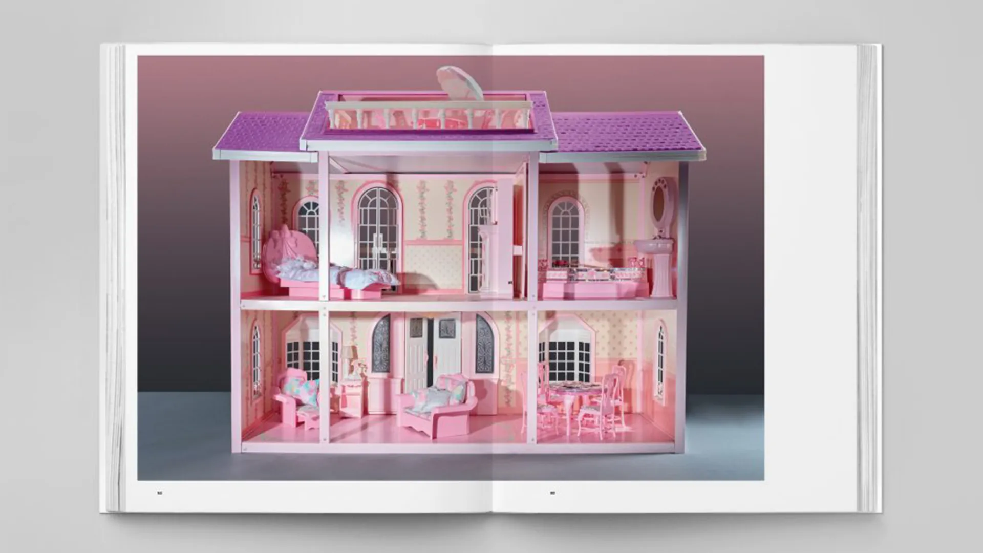 Book about Barbie Dreamhouse