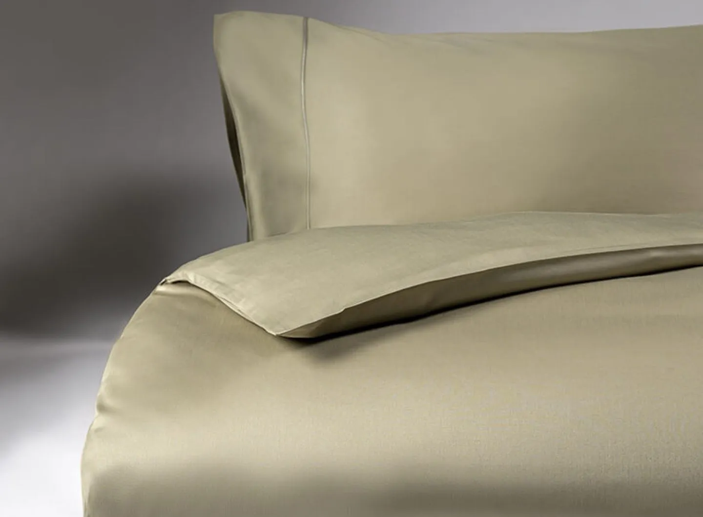 Rivolta Carmignani LOUNGE Bed Linens Set