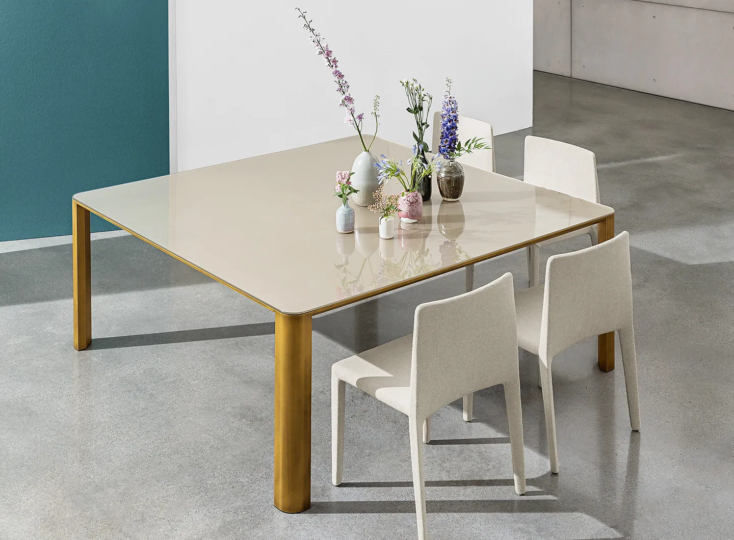 SOVET Kodo dining table and Pura chairs