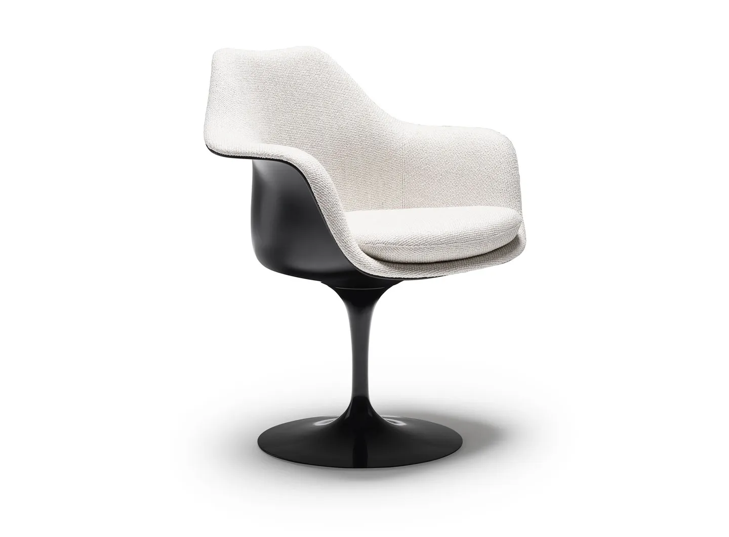 Tulip Chair designed by Eero Saarinen, Ph. Federico Cedrone
