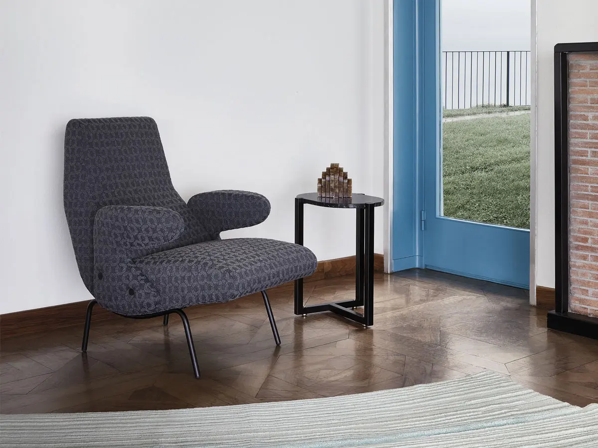 Delfino armchair