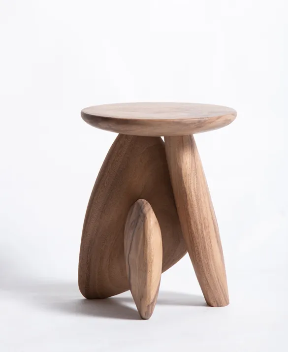 PEBBLE stool 01