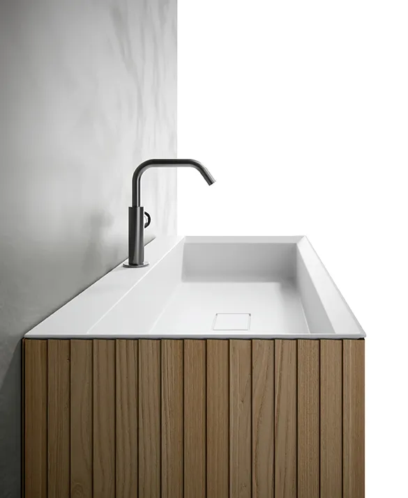 44cm deep top with integrated basin