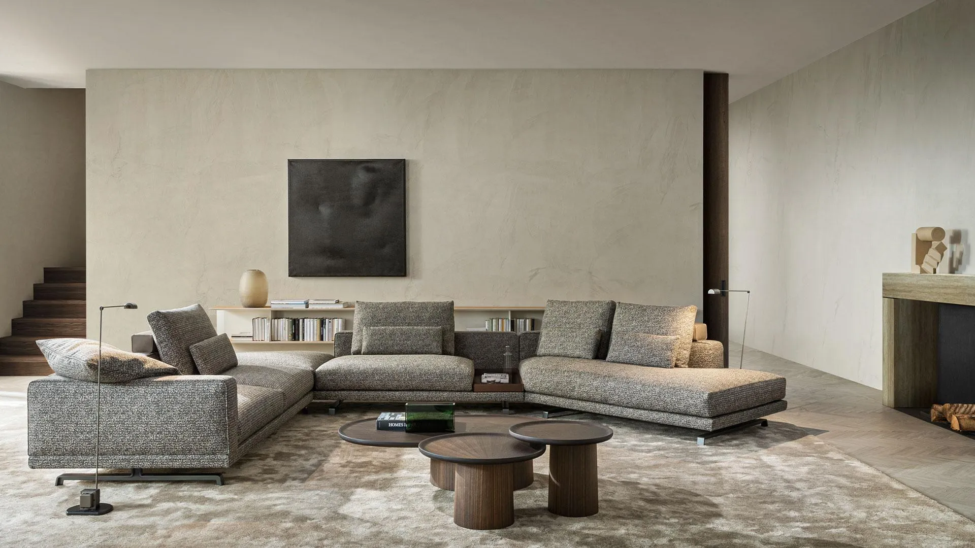 I venticinque “divani bellissimi” selezionati dalla rivista tedesca  H.O.M.E. sono un elogio del comfort domestico | Salone del Mobile