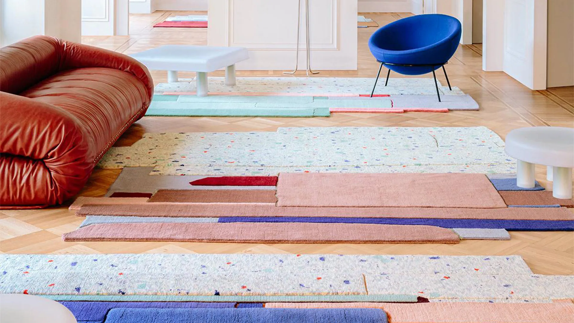 Una raccolta di tappeti coloratissimi selezionati da Wallpaper*, perfetti  per ravvivare ogni ambiente | Salone del Mobile